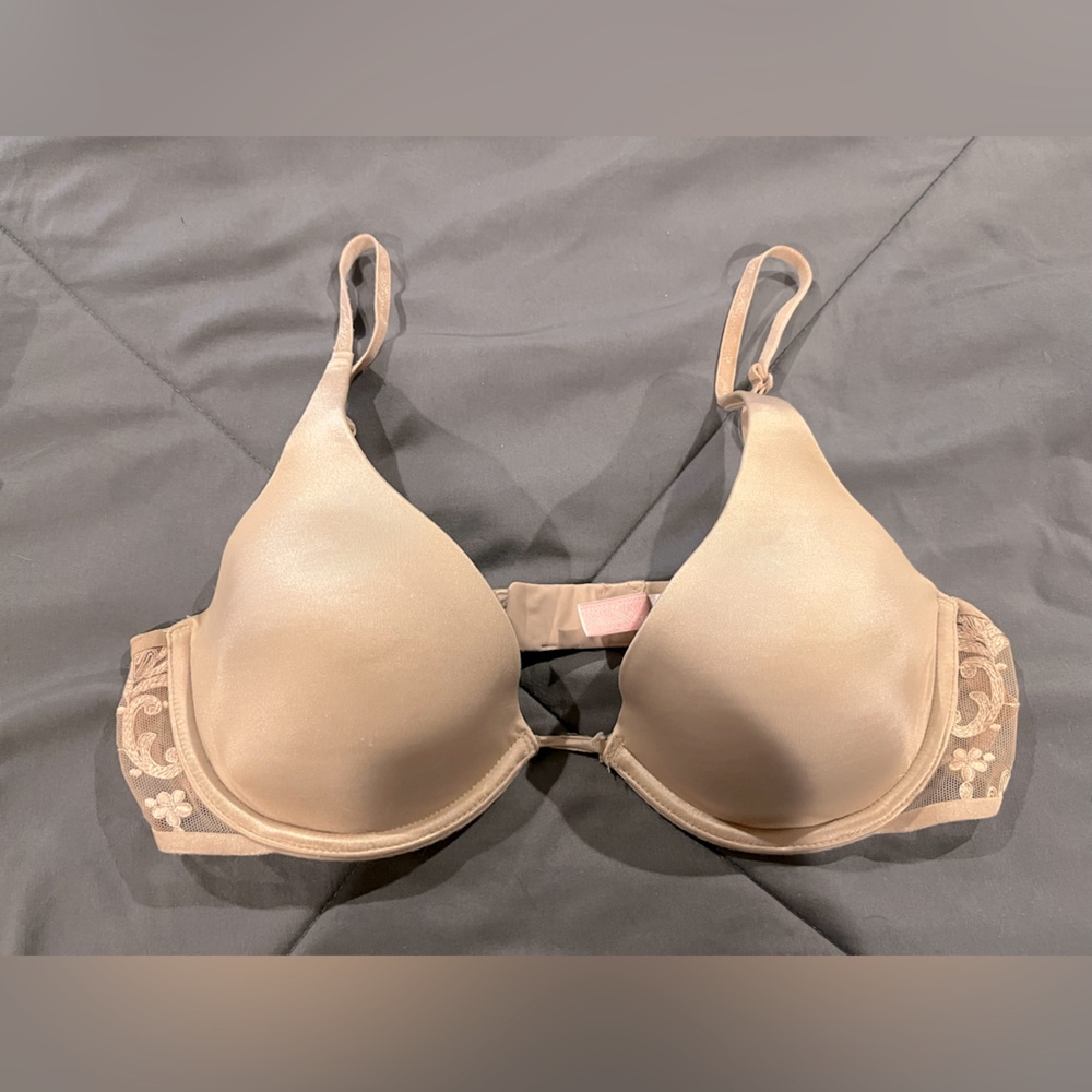 Victoria’s Secret Bra